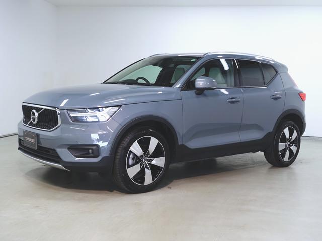 XC40 T4 モメンタム