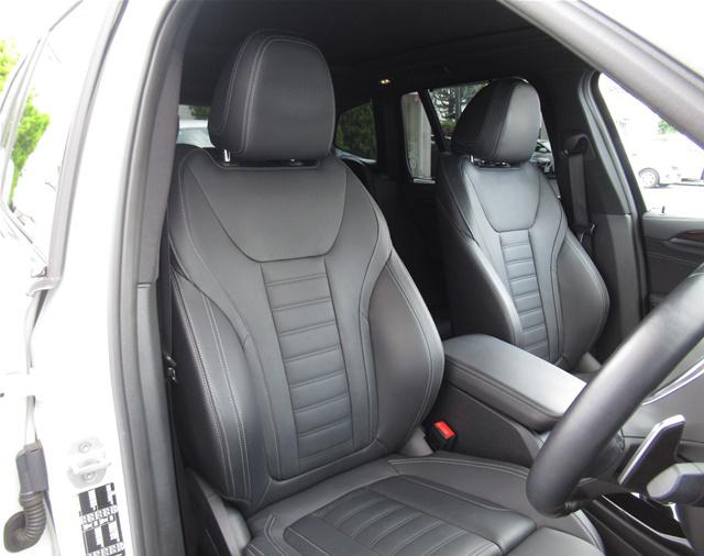 xDrive20d Mスポーツ