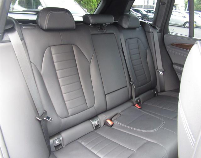 xDrive20d Mスポーツ