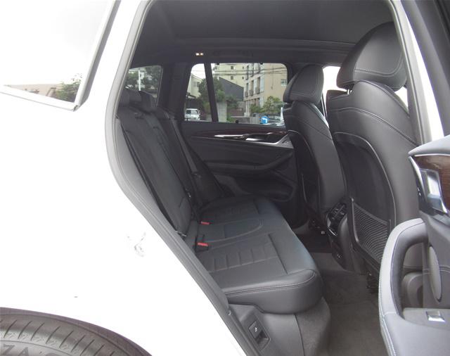 xDrive20d Mスポーツ