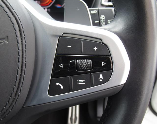 xDrive20d Mスポーツ