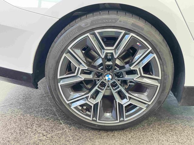 523d xDrive Mスポーツ