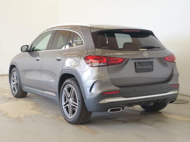 GLA200 d 4MATIC AMGラインパッケージ