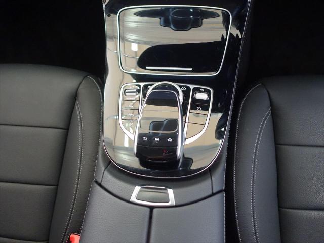 E200 アバンギャルド レザーパッケージ