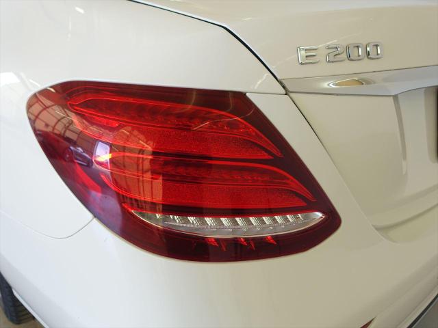 E200 アバンギャルド レザーパッケージ