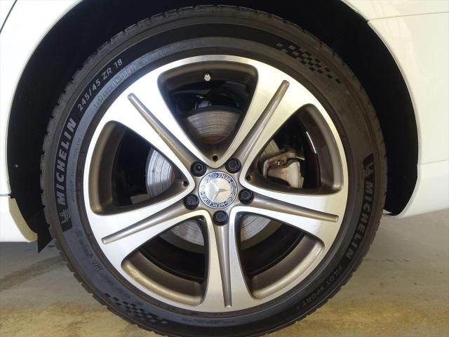 E200 アバンギャルド レザーパッケージ