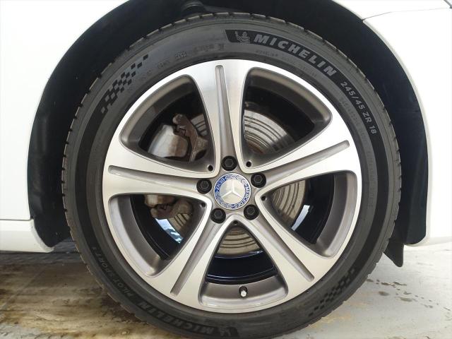 E200 アバンギャルド レザーパッケージ