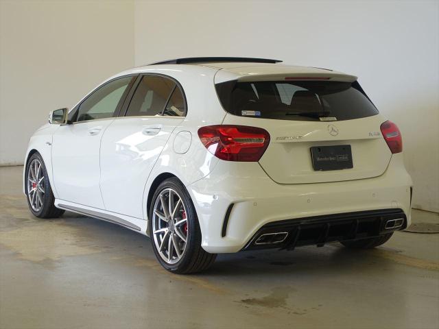 メルセデス-AMG A45 4MATIC