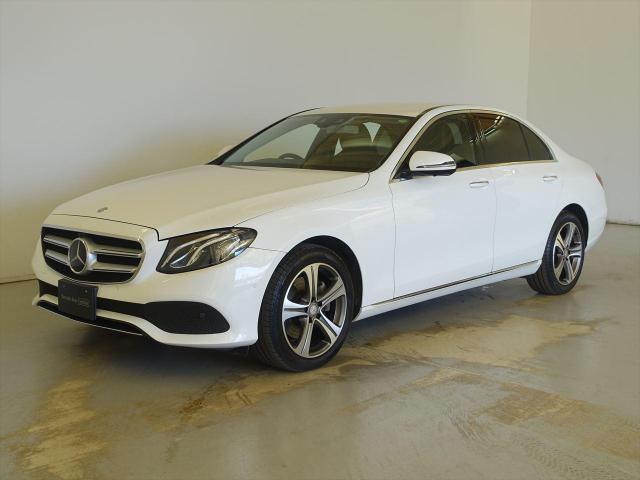 E200 4MATIC アバンギャルド