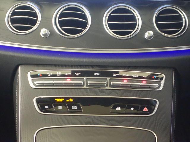 E200 スポーツ AMGインテリアパッケージ・エクスクルーシブパッケージ