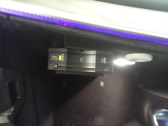 E200 スポーツ AMGインテリアパッケージ・エクスクルーシブパッケージ