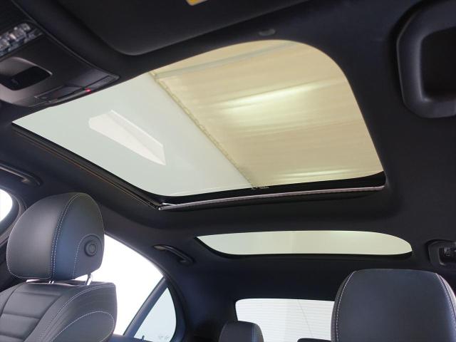 E200 スポーツ AMGインテリアパッケージ・エクスクルーシブパッケージ