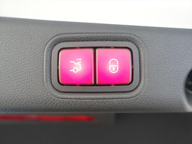 E200 スポーツ AMGインテリアパッケージ・エクスクルーシブパッケージ