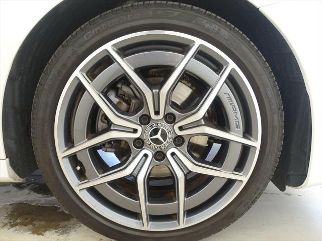 E200 スポーツ AMGインテリアパッケージ・エクスクルーシブパッケージ