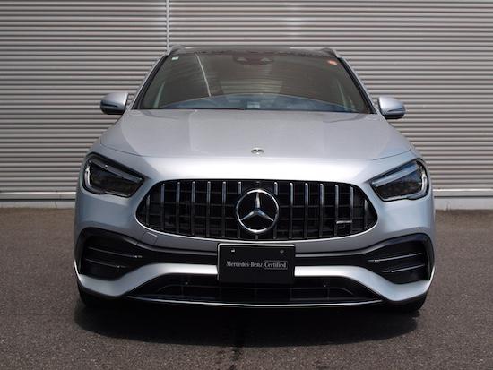 メルセデス‐AMG GLA35 4MATIC AMGパフォーマンスパッケージ・AMGアドバンスドパッケージ