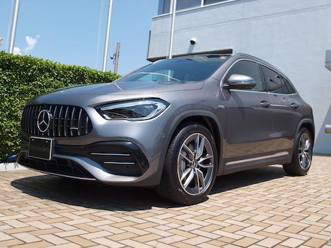 メルセデス‐AMG GLA35 4MATIC AMGパフォーマンスパッケージ・AMGアドバンスドパッケージ