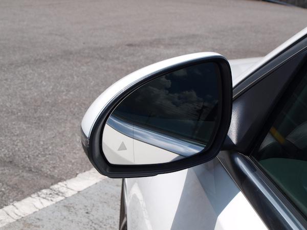 C200 アバンギャルド AMGラインパッケージ・レザーエクスクルーシブパッケージ・ベーシックパッケージ