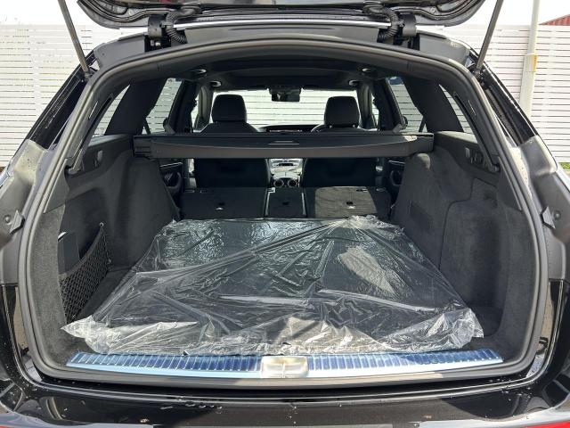 E220 d ステーションワゴン スポーツ AMGラインインテリアパッケージ エクスクルーシブパッケージ