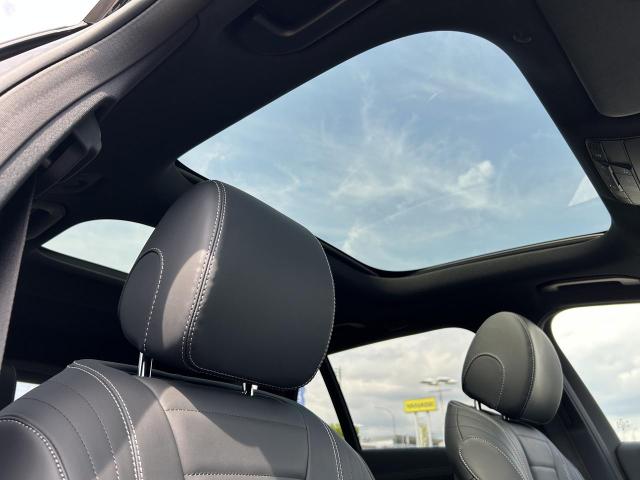 E220 d ステーションワゴン スポーツ AMGラインインテリアパッケージ エクスクルーシブパッケージ