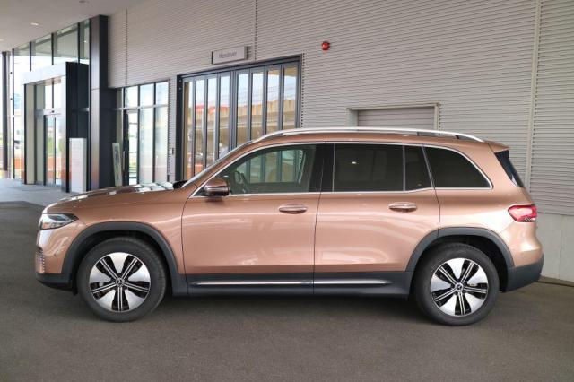 EQB350 4マチック