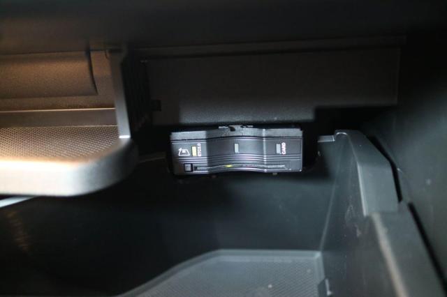 EQB350 4マチック