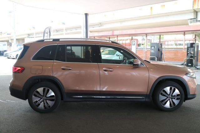 EQB350 4マチック