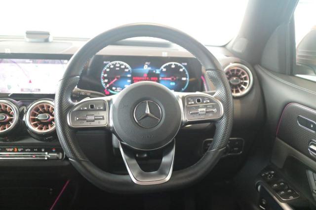 EQB350 4マチック