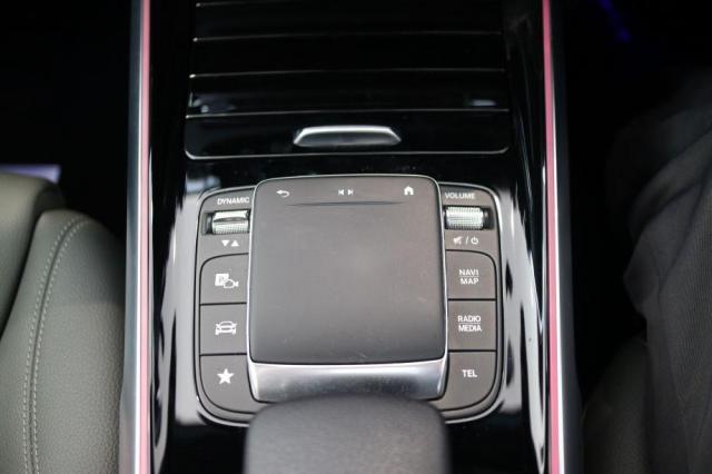 EQB350 4マチック