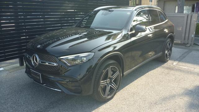 GLC220 d 4MATIC AMGラインパッケージ・AMGレザーエクスクルーシブパッケージ・ドライバーズパッケージ