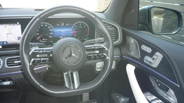 GLE450 d 4MATIC スポーツ E‐ACTIVE BODY CONTROLパッケージ