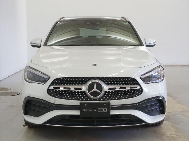 GLA200 d 4MATIC AMGライン AMGレザーエクスクルーシブパッケージ・アドバンスドパッケージ・ナビゲーションパッケージ