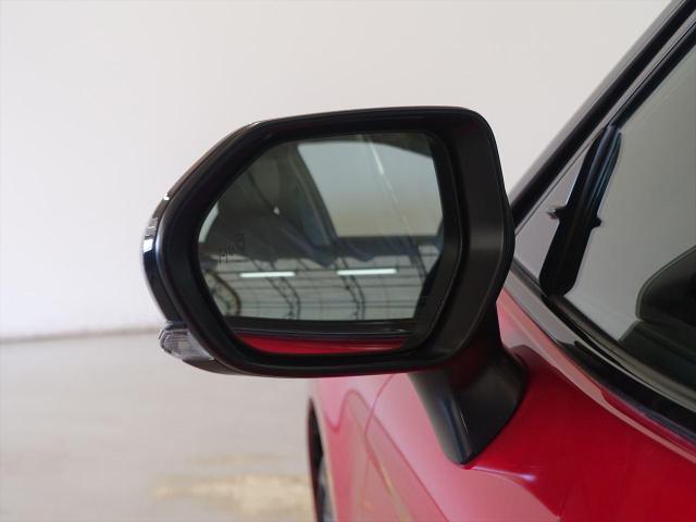 カムリ ハイブリッド WS レザーパッケージ