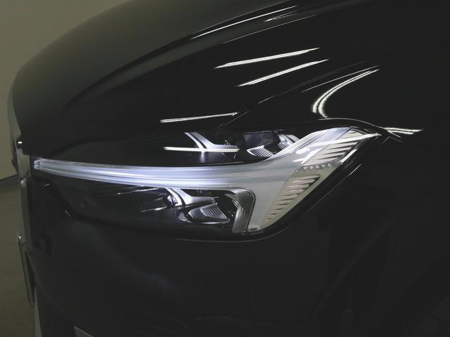 XC60 リチャージPHEV T8 AWD インスクリプション