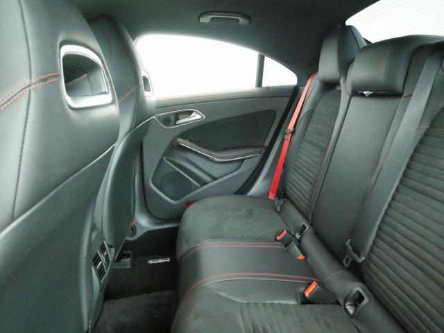 ギャラリー | メルセデス‐AMG CLA45 4MATIC レーシングエディション