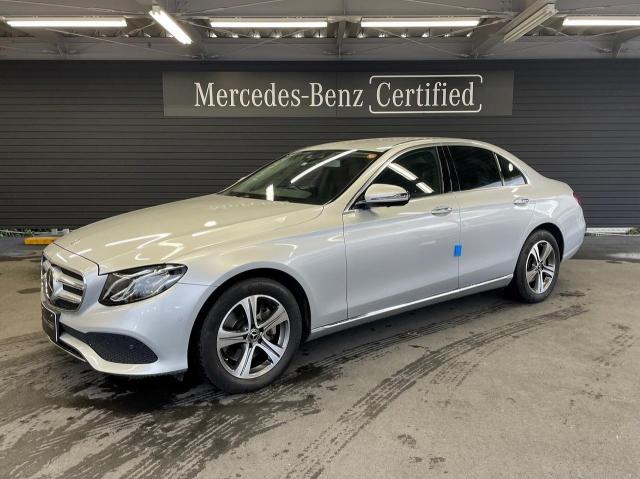 E200 4MATIC アバンギャルド