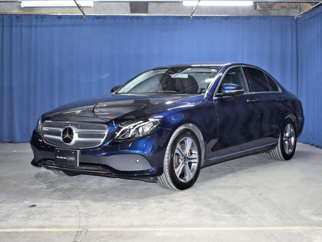 E200 4マチック アバンギャルド