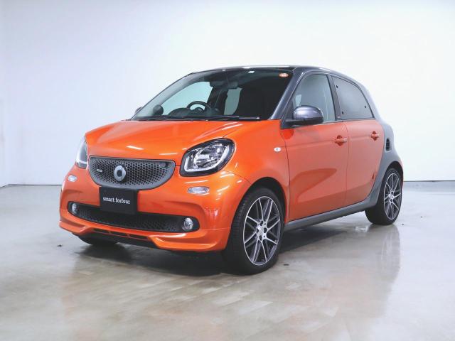 フォーフォー ブラバス エクスクルーシブ