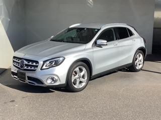 GLA220 4マチック レーダーセーフティパッケージ