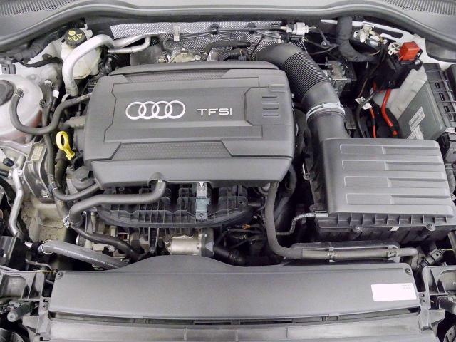 TTクーペ 2.0 TFSI クワトロ