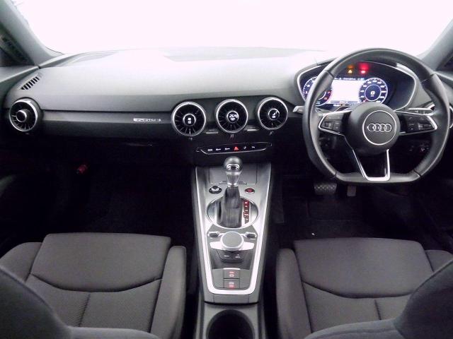 TTクーペ 2.0 TFSI クワトロ