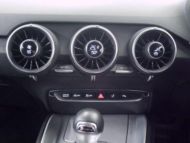 TTクーペ 2.0 TFSI クワトロ