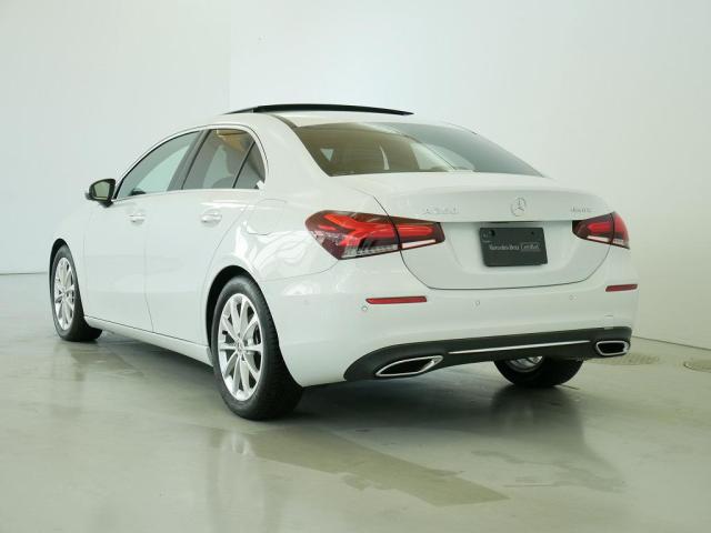 A250 4MATIC セダン レザーエクスクルーシブパッケージ・レーダーセーフティパッケージ・ナビゲーションパッケージ