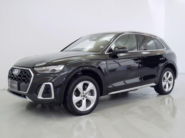Q5 40 TDI クワトロ Sライン