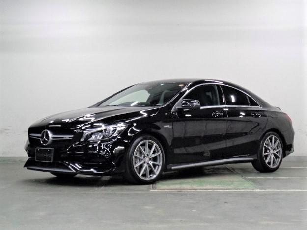 AMG CLA45 4マチック レーシングエディション
