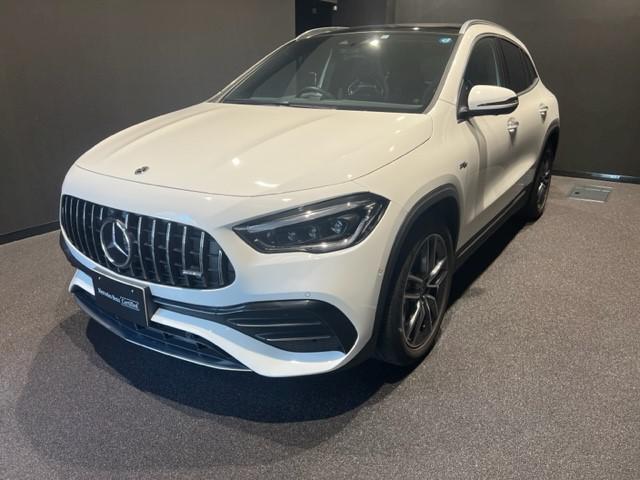 メルセデス‐AMG GLA35 4MATIC AMGパフォーマンスパッケージ・AMGアドバンスドパッケージ・ナビゲーションパッケージ