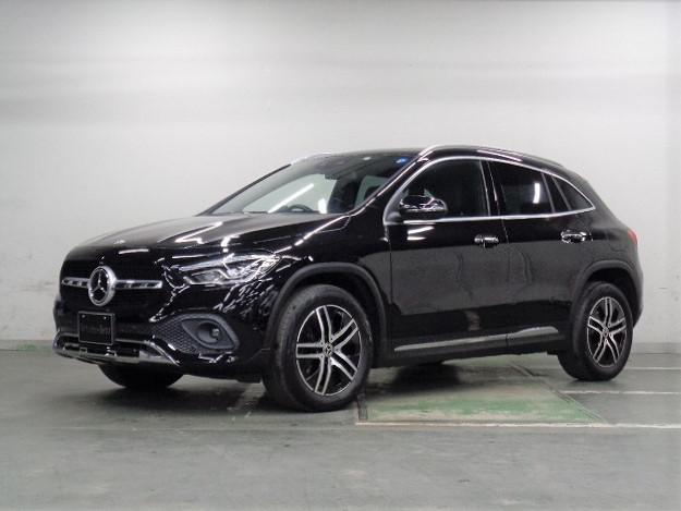 GLA200 d 4マチック  ナビゲーションパッケージ