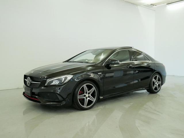 CLA250 4MATIC シュポルト AMGレザーエクスクルーシブパッケージ