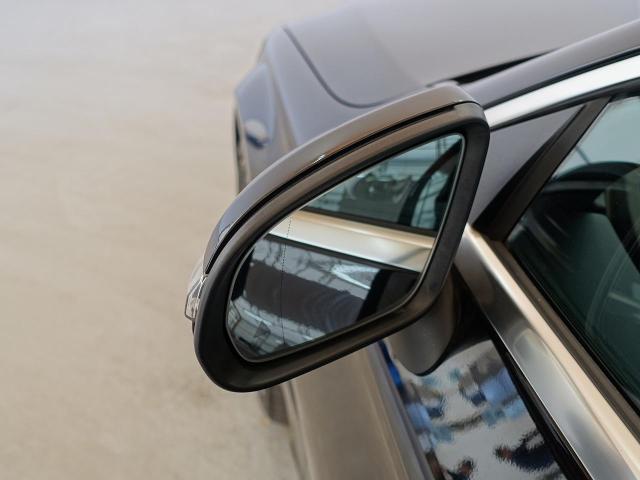 C180 クーペ スポーツ レザーエクスクルーシブパッケージ・レーダーセーフティパッケージ