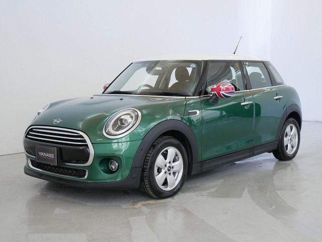 MINI クーパー ベースグレード