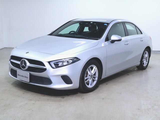 A180 セダン ナビゲーションパッケージ レーダーセーフティーパッケージ